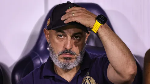 Rafael Guanaes tecnico do Mirassol durante partida contra o Palmeiras no estadio Arena Barueri pelo campeonato Paulista 2026. Foto: Fabio Giannelli/AGIF