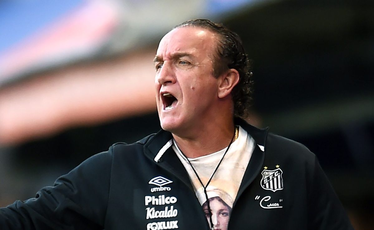 Cuca pede reforços após assinar com o Santos e diretoria sonda Gabriel Fuentes, do Fluminense