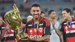 Danilo no Flamengo. Foto: Thiago Ribeiro/AGIF