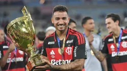 Danilo marcou seu nome na história do Flamengo.