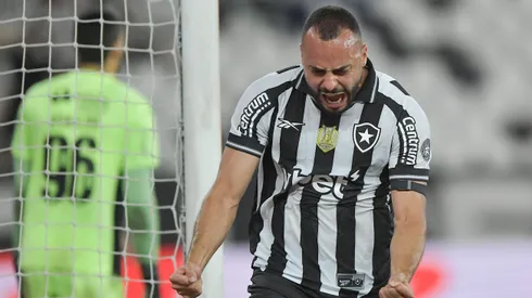 Arthur Cabral é aprovado por Dorival Jr e Marcelo Paz para reforçar o Corinthians até dezembro