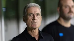 Técnico Luís Castro definiu que Grêmio vai com Caio Paulista e jovem Pedro Gabriel para suprir ausência de Marlon