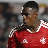 Félix Torres deve desfalcar o Internacional após convocação