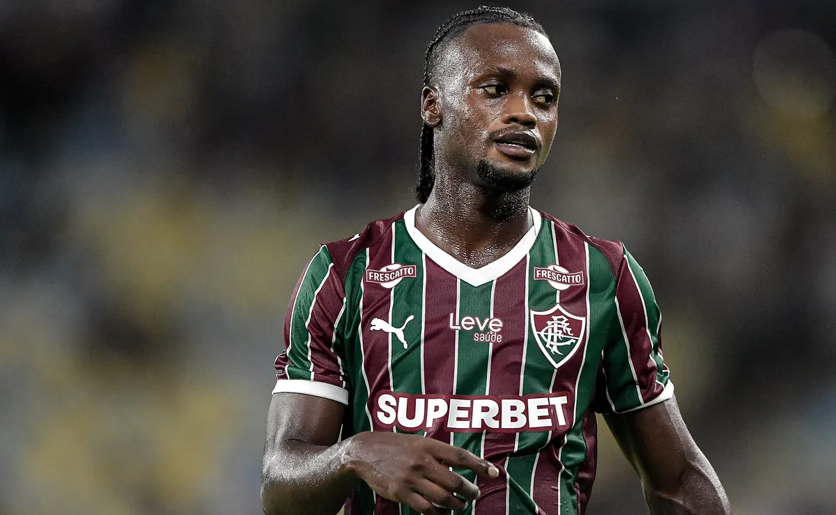 Fluminense conclui saída de Santi Moreno para o Dallas FC; negociação será por empréstimo