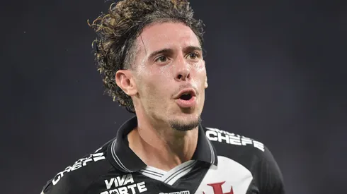 Atacante deu a sua opinião - Foto: Thiago Ribeiro/AGIF.