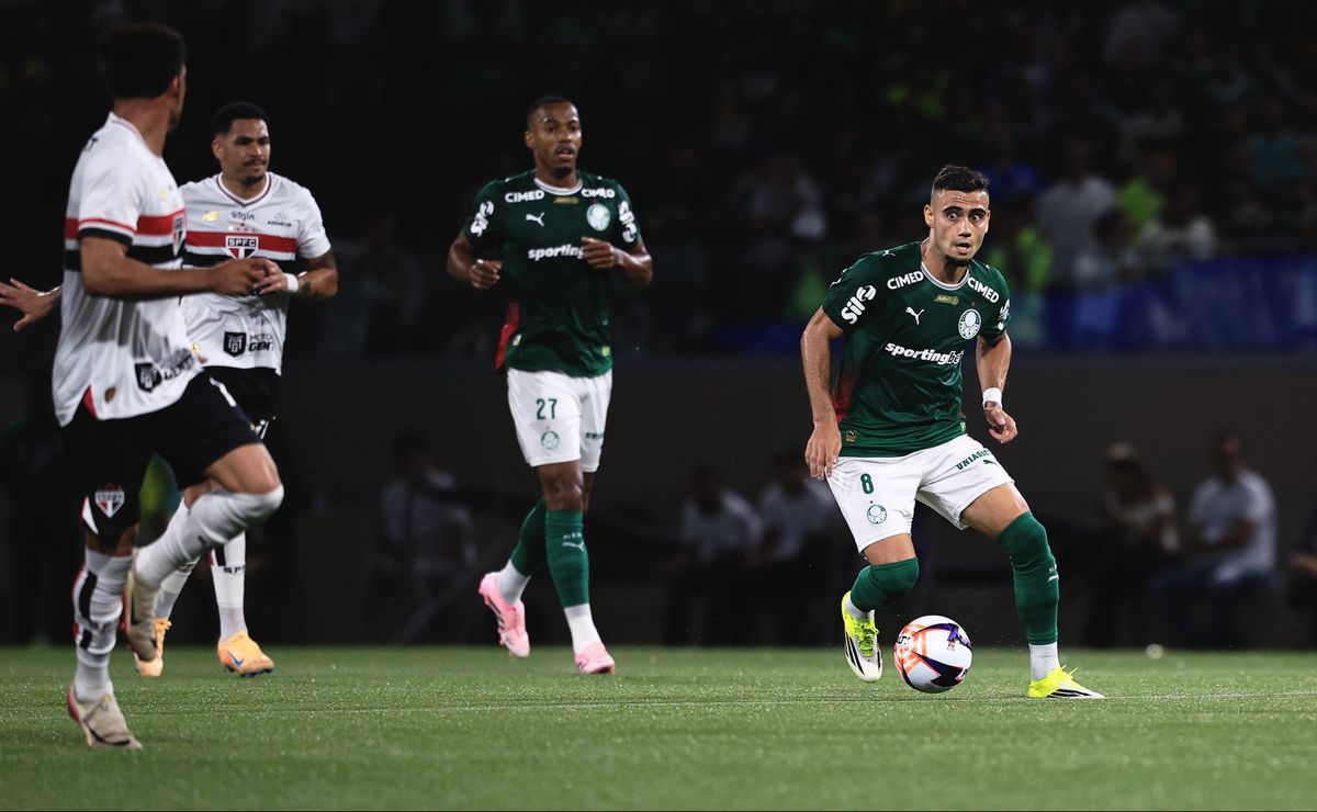 Andreas Pereira é sincero sobre favoritismo do Palmeiras contra o São Paulo: “Temos muita qualidade”