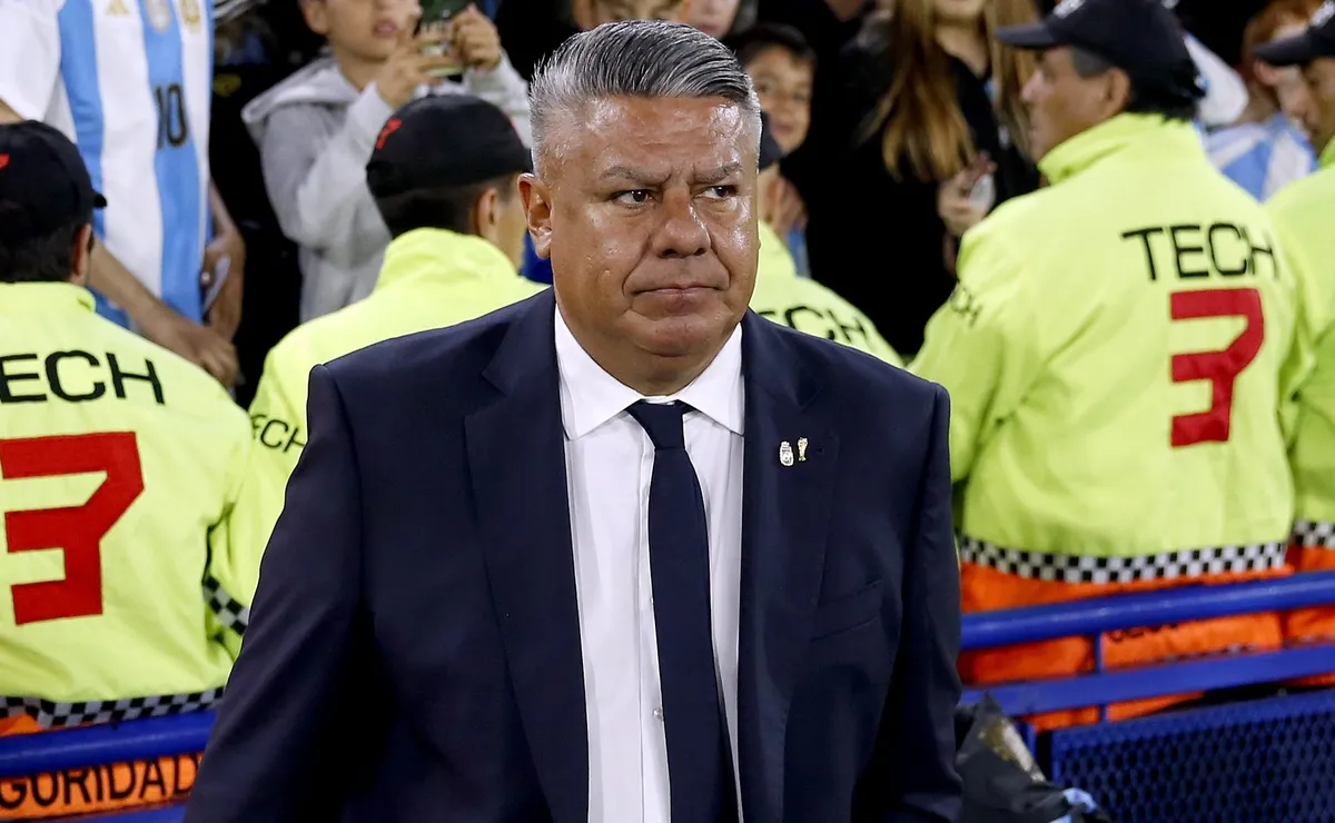 Presidente da AFA, Claudio Tapia critica Botafogo e modelo de John Textor após entrevista polêmica