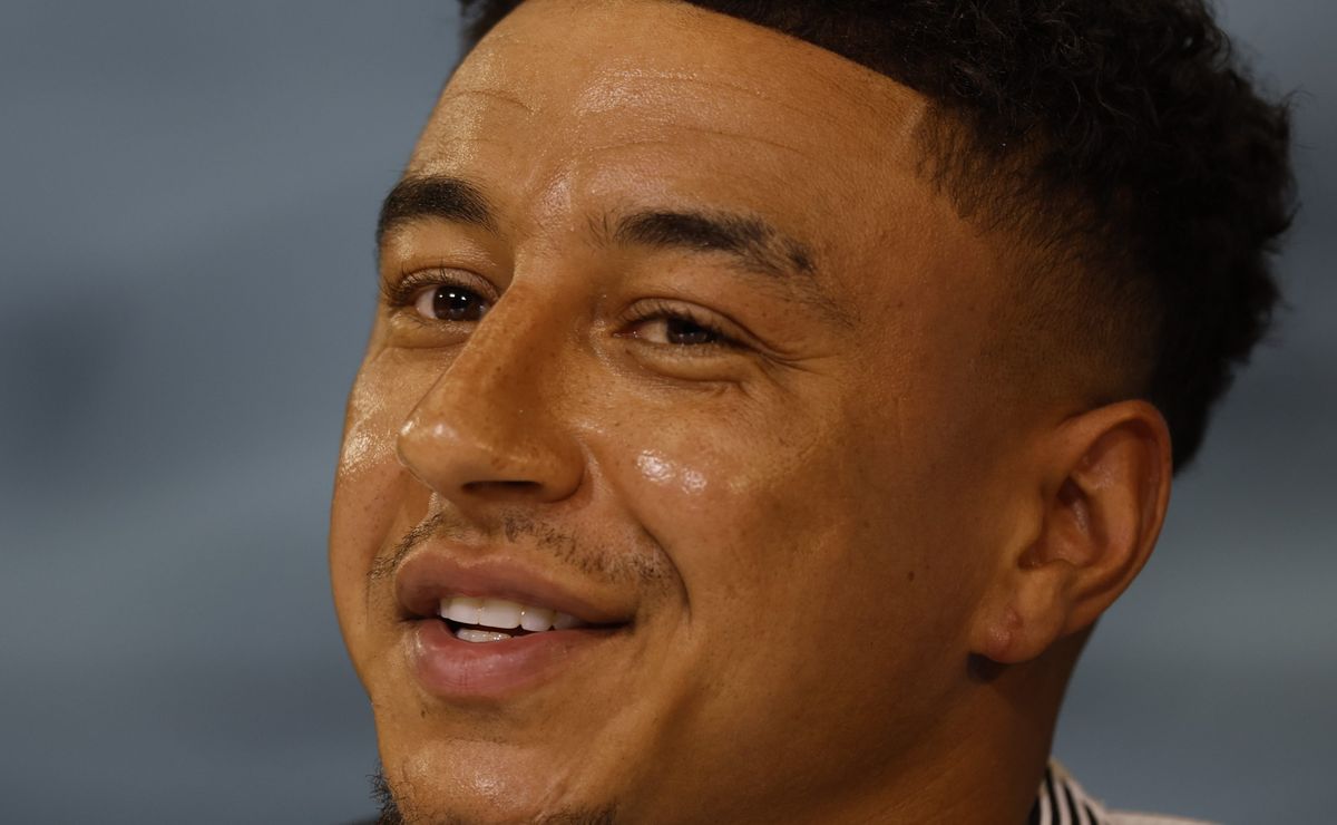 Situação de Lingard vem à tona antes de Flamengo x Corinthians e gera repercussão: “Maracutaias”