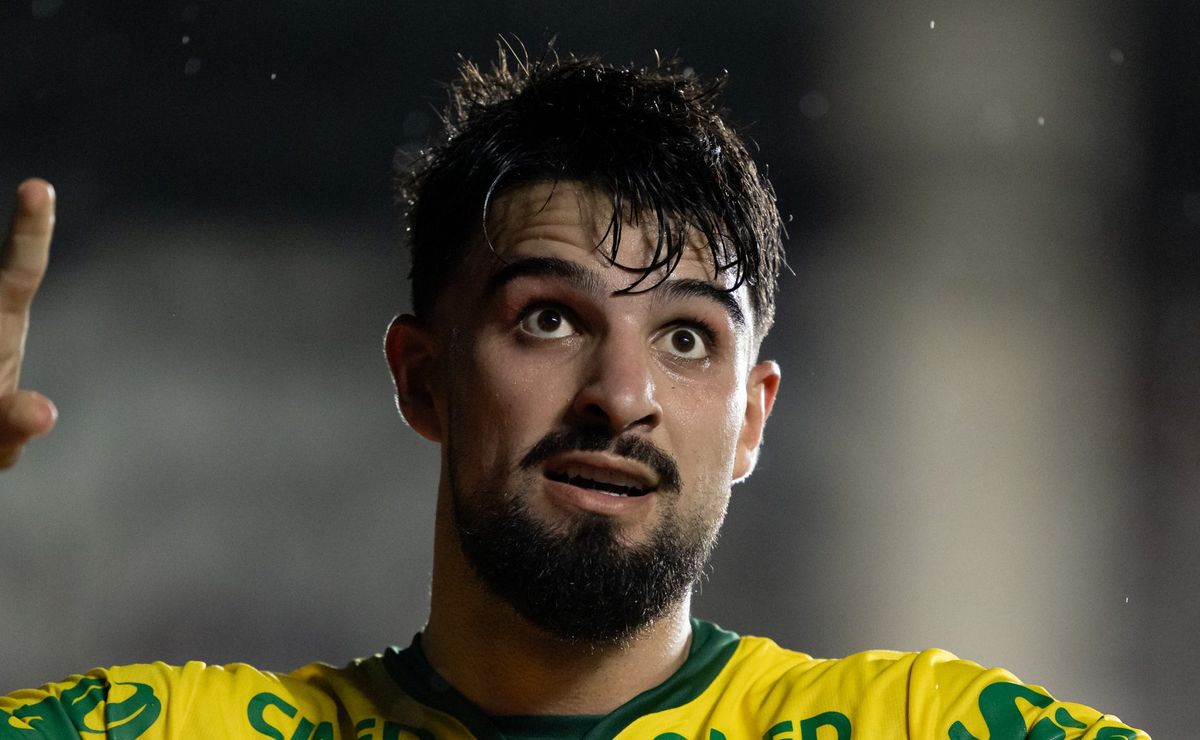 Flaco López vendido pelo Palmeiras após a Copa do Mundo pode acontecer após Barros expor vontade do jogador