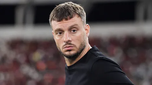 Martin Anselmi tecnico do Botafogo durante partida contra o Flamengo no estadio Engenhao pelo campeonato Brasileiro A 2026.