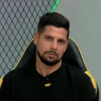 Corinthians x Flamengo: Cicinho projeta goleada na Neo Química Arena