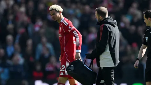 Ekitike em partida do Liverpool. (Photo by Mike Hewitt/Getty Images)
