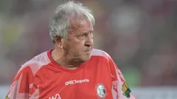Zico jogador do time Vermelho durante partida contra o time branco no estadio Maracana pelo Jogo das Estrelas - Zico All Star Game 2025