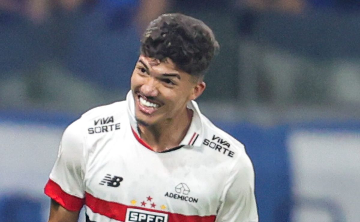 William Gomes é desejado pela Premier League e ex-São Paulo pode render dinheiro ao clube