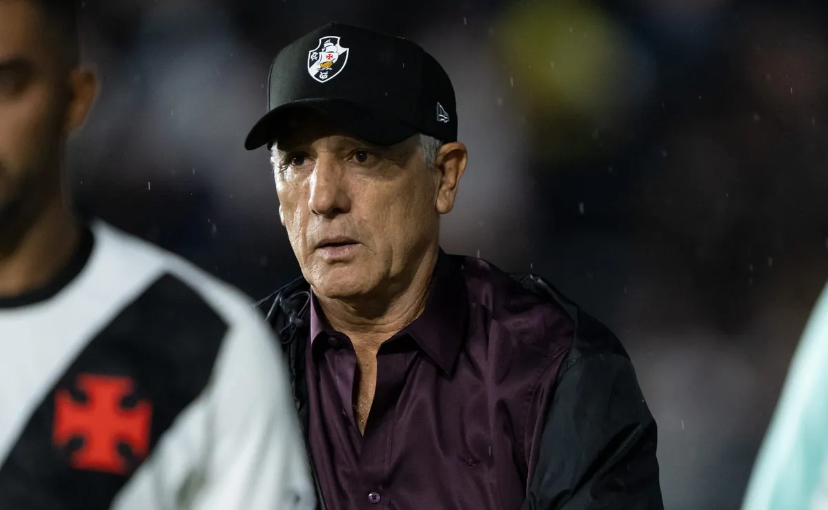 Renato Gaúcho não viaja e Vasco terá time alternativo na Sul-Americana