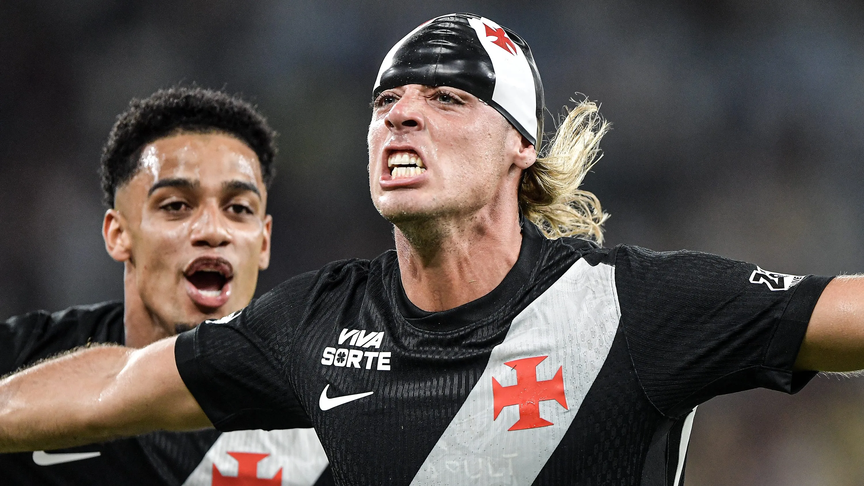 Brenner e Spinelli chegaram para reforçar o setor de ataque da equipe. Foto: Thiago Ribeiro/AGIF