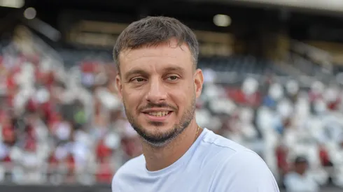 Treinador viu o time conquistar os três pontos