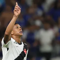 Barros reaparece no Vasco e vira novidade contra o Grêmio