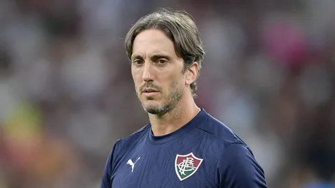 Zubeldia tecnico do Fluminense durante partida contra o Atletico-MG no estadio Maracana pelo campeonato Brasileiro A 2026. Foto: Thiago Ribeiro/AGIF