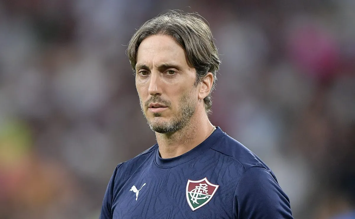 Escalação do Fluminense: Zubeldía decide entre Ganso e Serna para o lugar de Acosta