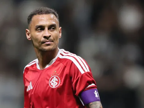 Alan Patrick bate marca histórica, mas perde espaço no Inter