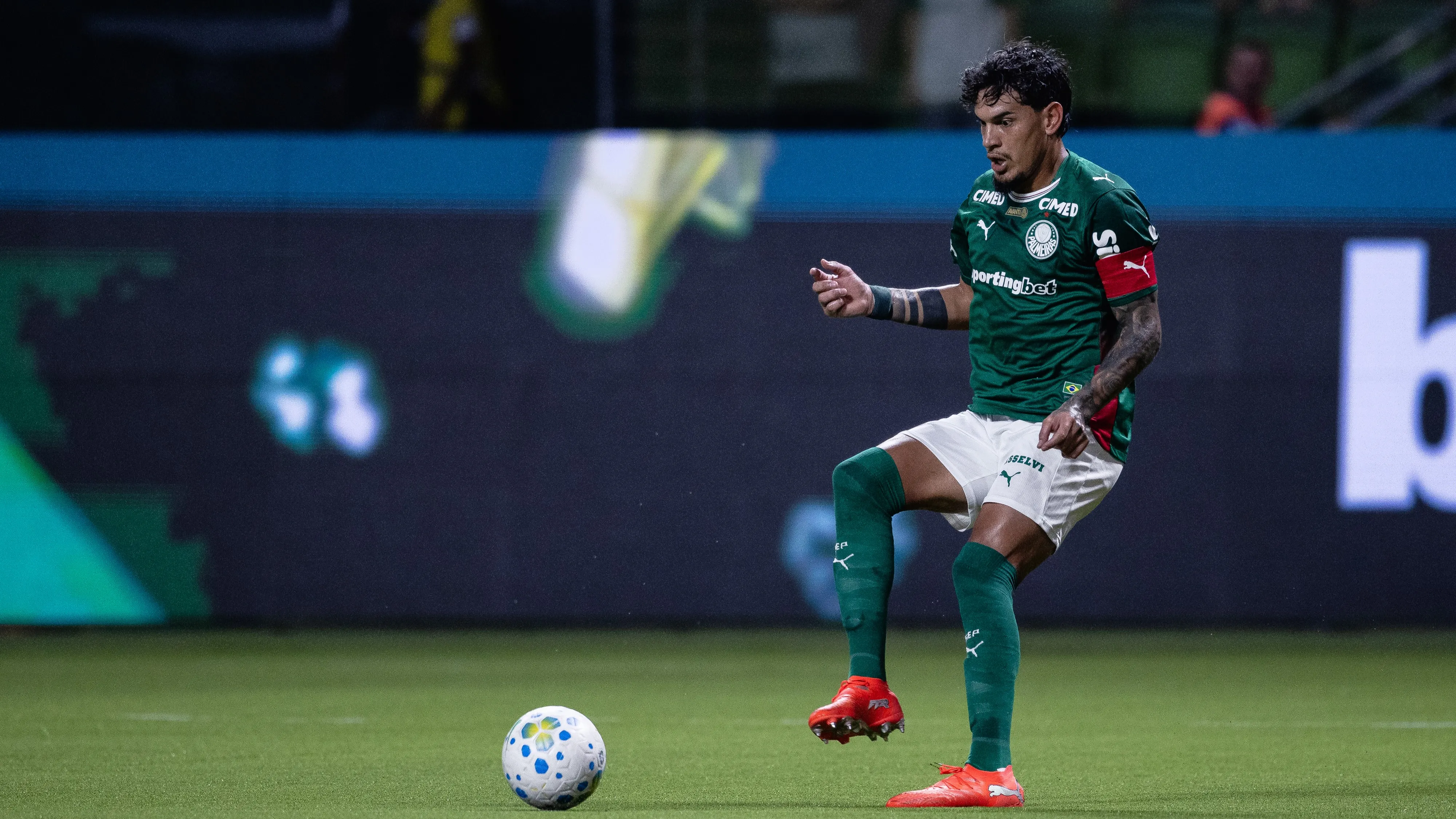 Gustavo Gómez durante partida pelo Palmeiras. Foto: Ettore Chiereguini/AGIF
