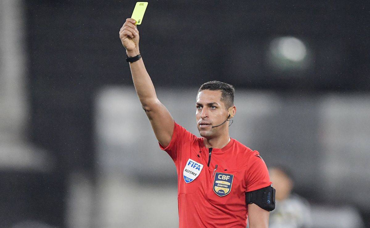 Corinthians reencontra árbitro de polêmicas recentes em jogo decisivo contra o Flamengo