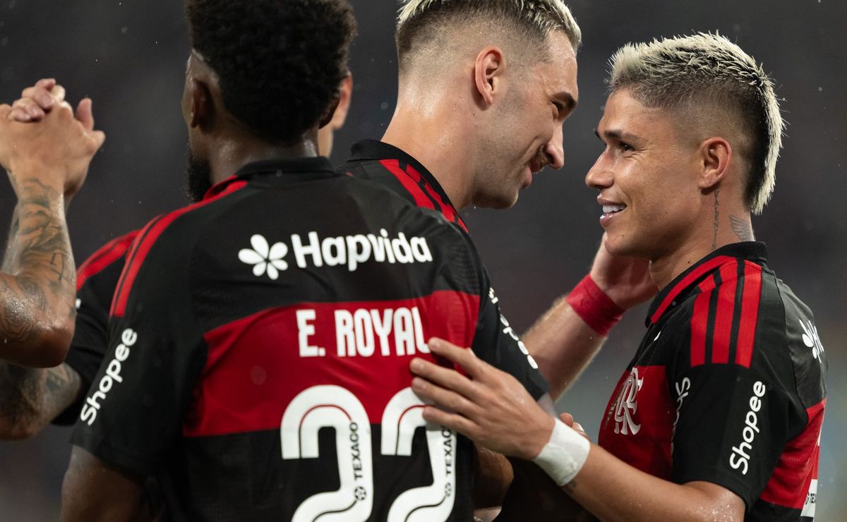 Flamengo encara o Corinthians e pode dar salto importante na tabela do Brasileirão