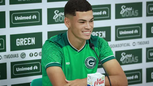 Anthony, do Goías, é um dos alvos do Botafogo - Foto: Rosiron Rodrigues/Goiás