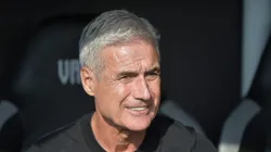 Luís Castro na partida entre Vasco x Grêmio. Foto: Thiago Ribeiro/AGIF