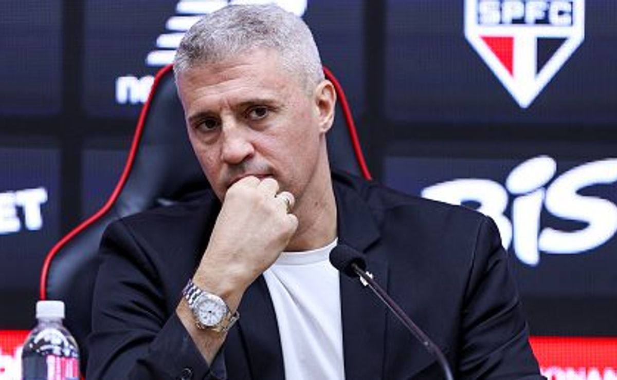 Hernán Crespo é o favorito para substituir Martín Anselmi como novo técnico do Botafogo