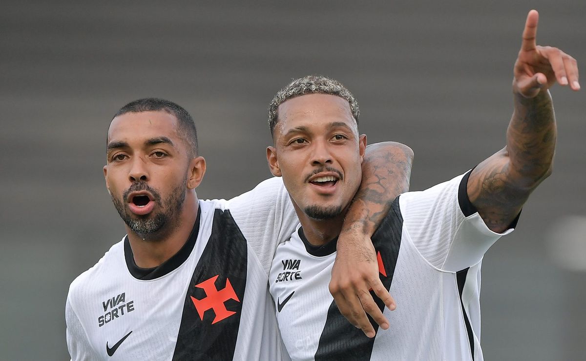 Vasco vence o Grêmio em São Januário pelo Brasileirão após atuação dominante no primeiro tempo