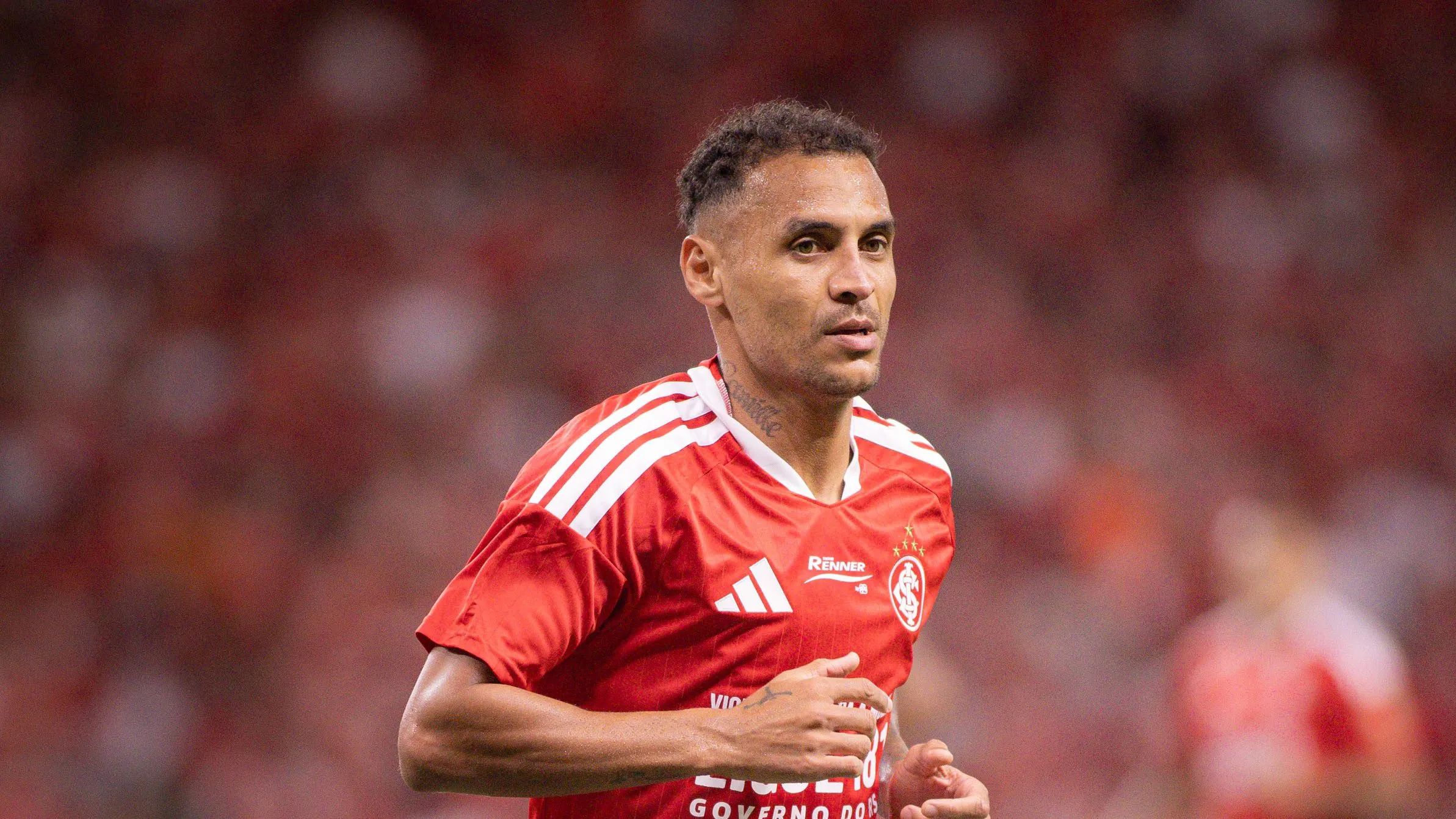 Alan Patrick marcou mais um gol pelo Colorado