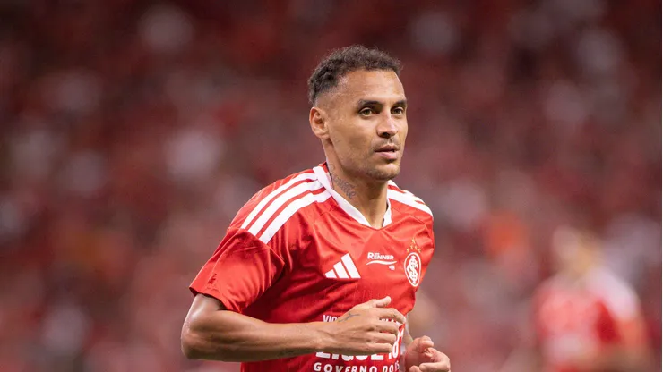 Alan Patrick marcou mais um gol pelo Colorado