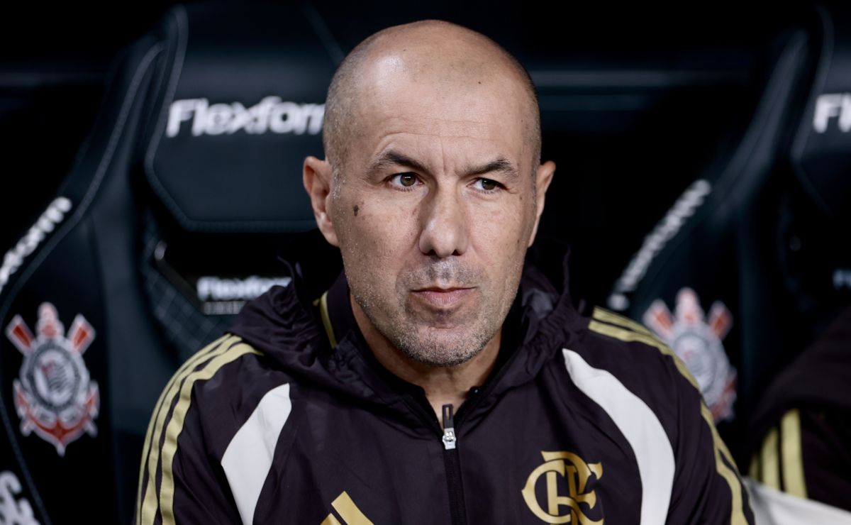 Jardim lamenta empate do Flamengo e explica ausência de Plata