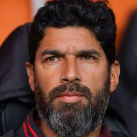 Loco Abreu entra no radar e pode assumir o Botafogo