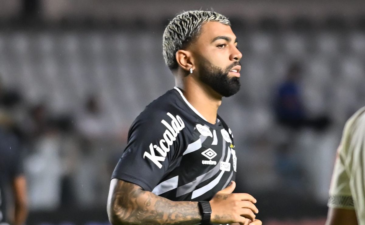 Rescisão de contrato de Gabigol com o Cruzeiro é pedido pela torcida da Raposa após jogo contra o Santos