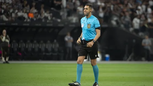 Arbitragem foi bem questionada por Flamengo e Corinthians - Foto: Anderson Romão/AGIF
