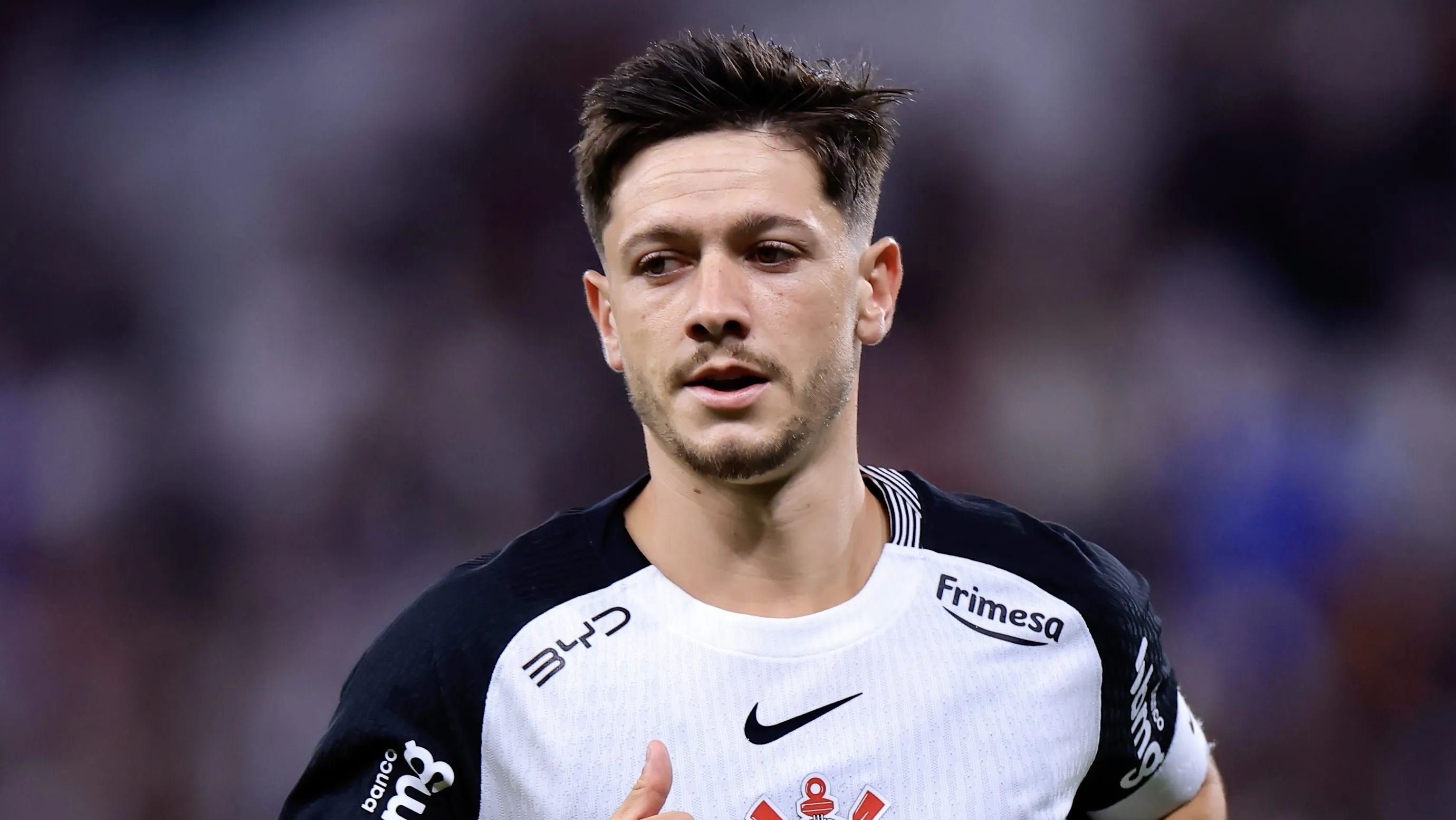 Garro no Corinthians Foto: Marcello Zambrana/AGIF