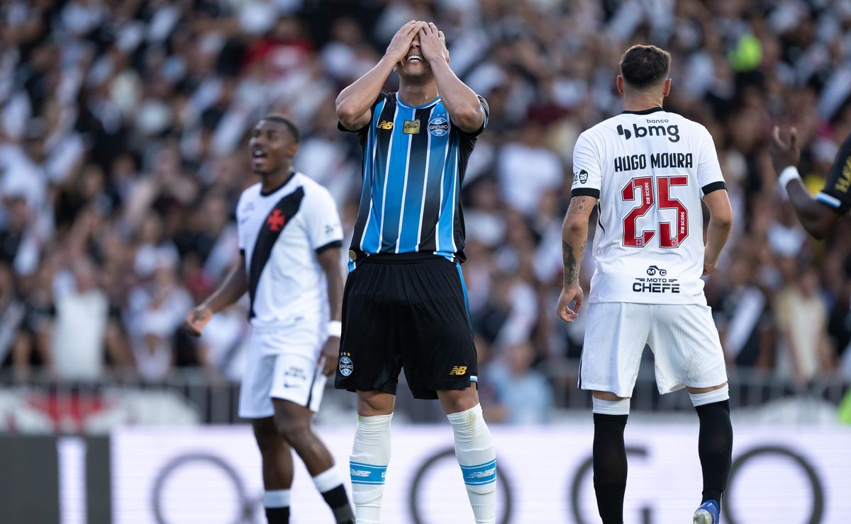 Grêmio acende sinal de alerta no Brasileirão após derrota para o Vasco em São Januário