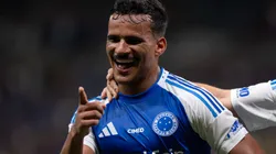 Kaiki comemora gol pelo Cruzeiro - Foto: Alessandra Torres/AGIF