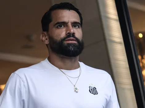 Cuca explica situação de Tomás Rincón no Santos