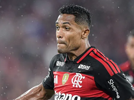 Lesão de Alex Sandro é leve e anima Flamengo