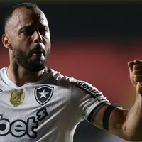 Corinthians confirma desejo por Arthur Cabral, do Botafogo