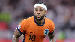Memphis Depay havia sido convocado pela Holanda.