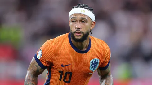 Memphis Depay havia sido convocado pela Holanda.