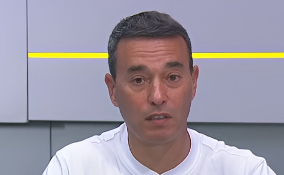 Rizek detona reclamação do Santos sobre impedimento marcado contra o Cruzeiro: “Induz ao erro”