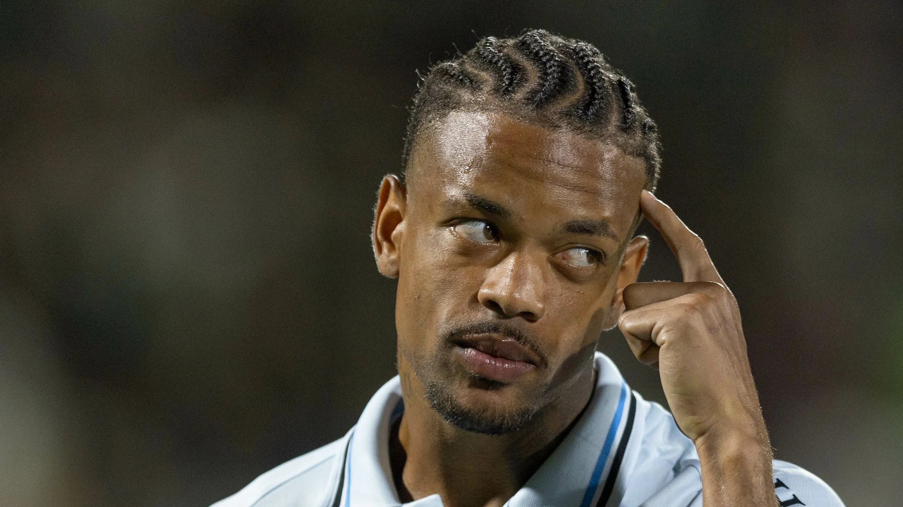 Foto: Liamara Polli/AGIF – Caio Paulista vem sendo titular do Grêmio após lesão de Marlon.