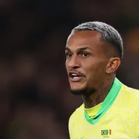 Ancelotti deve escalar Wesley e Douglas Santos no time titular