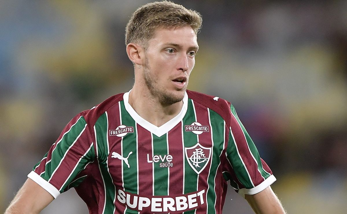 Castillo enaltece Fábio após vitória do Fluminense no Maracanã: “Conheço desde que eu era pequeno”